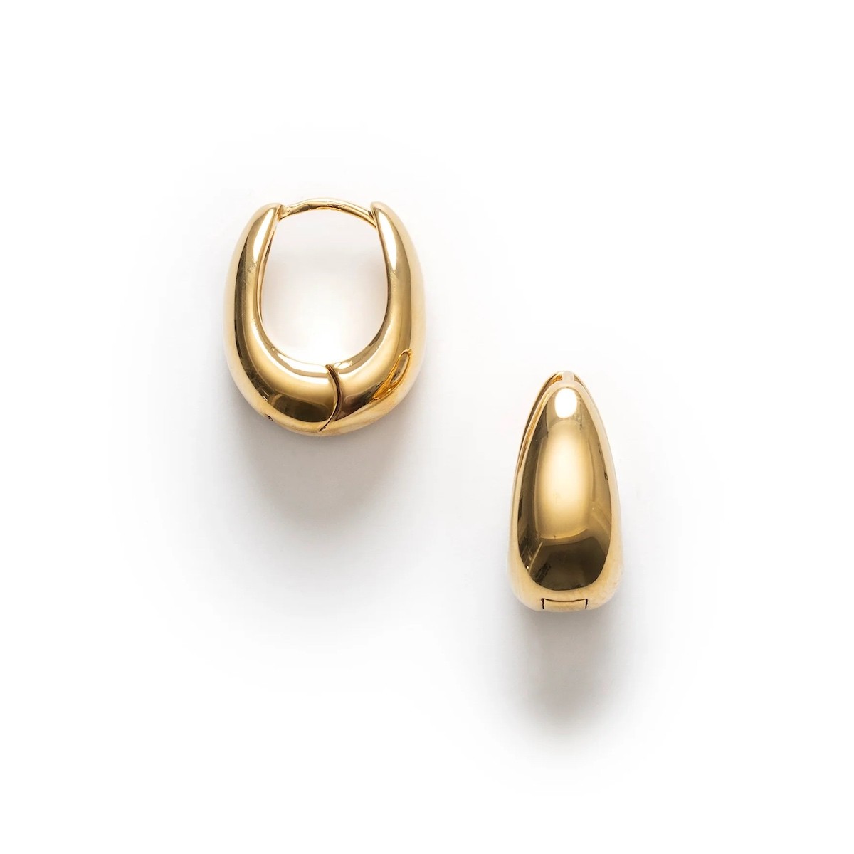 petit_ae7d7ddd-0761-4875-928d-e61fe5c92fcc ANNI LU - Golden Curve Hoops Petit (Guld) - Billede 1